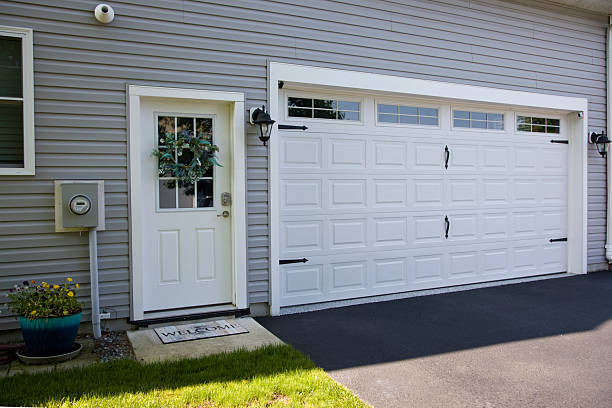 24/7 Emergency Garage Door Roller Replacement experts in Urania, LA